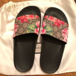 Gucci Slides size 36